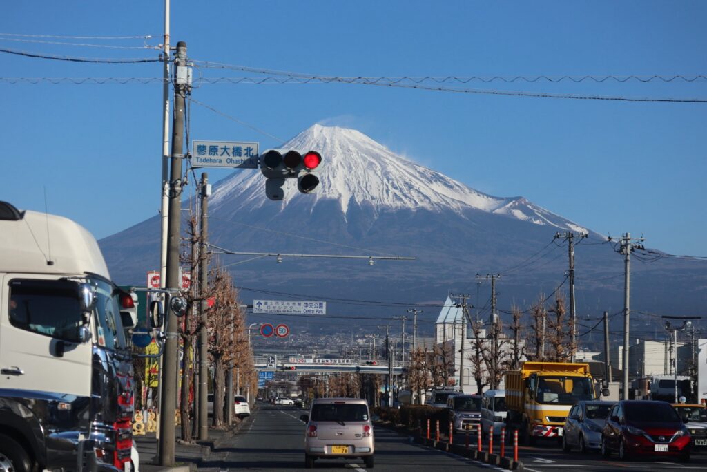 町中からの富士山